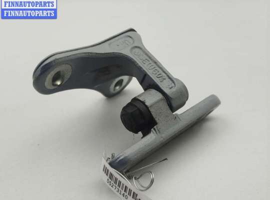 Петля двери передней правой MB1697601 на Mercedes C-Class W203 (2000-2006)