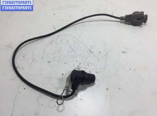 купить Датчик положения коленвала на Volkswagen Passat B5