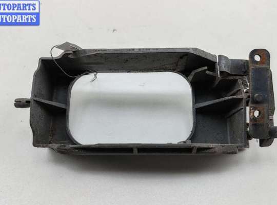 купить Рамка фары противотуманной правой на BMW 3 E36 (1991-2000)