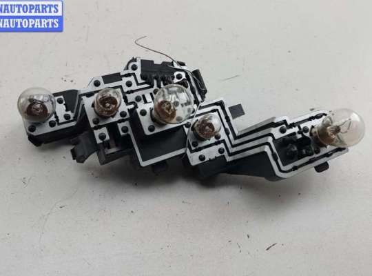 купить Плата фонаря заднего правого на Peugeot 307