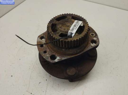 купить Ступица задняя левая на Chrysler Voyager (1996-2000)