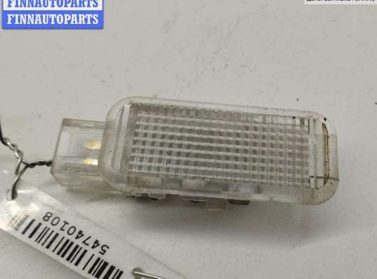 купить Фонарь салонный (плафон) на Audi A6 C5 (1997-2005)