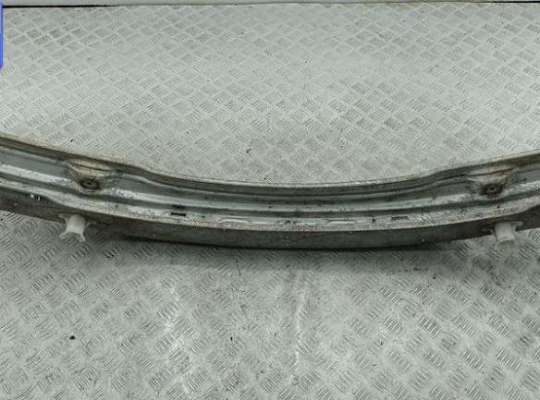 купить Усилитель бампера переднего на BMW 3 E46 (1998-2006)