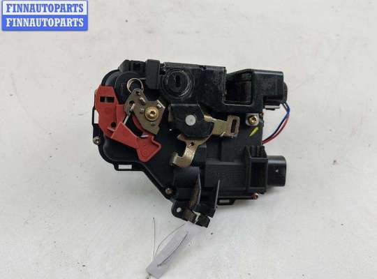 купить Замок двери задней правой на Audi A4 B6 (2001-2004)