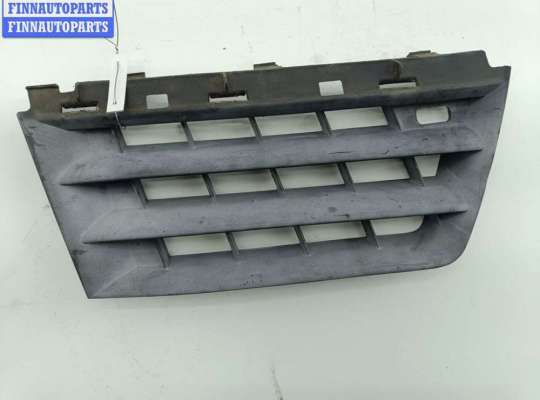 купить Решётка (заглушка) в бампер на Renault Scenic II (2003-2009)