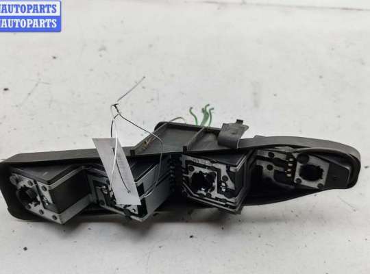 купить Плата фонаря заднего левого на Renault Scenic II (2003-2009)