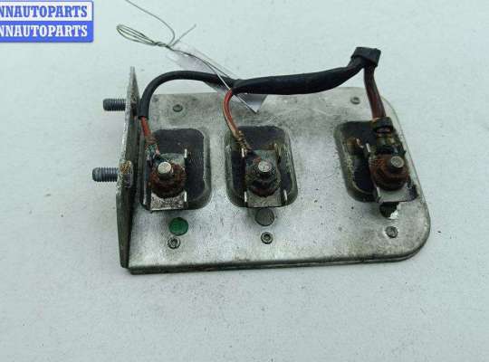 купить Блок управления вентилятором радиатора на Audi A6 C5 (1997-2005)