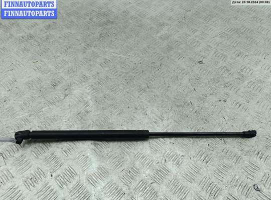 Амортизатор капота VG1608599 на Volkswagen Golf-4