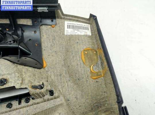 купить Обшивка двери передней правой (дверная карта) на Opel Astra H (2004-2009)