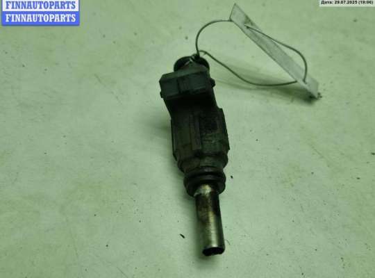 купить Форсунка топливная на Volkswagen Passat B5