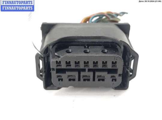 купить Разъем (фишка) проводки на BMW 3 E90/E91/E92/E93 (2005-2013)