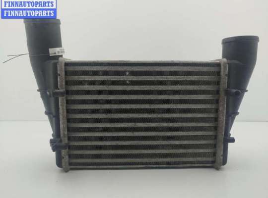 Радиатор интеркулера AU1725282 на Audi A6 C5 (1997-2005)