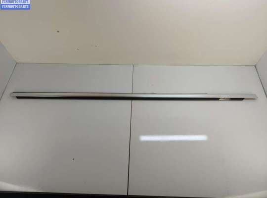 купить Молдинг стекла двери передней правой наружный на Volkswagen Passat CC