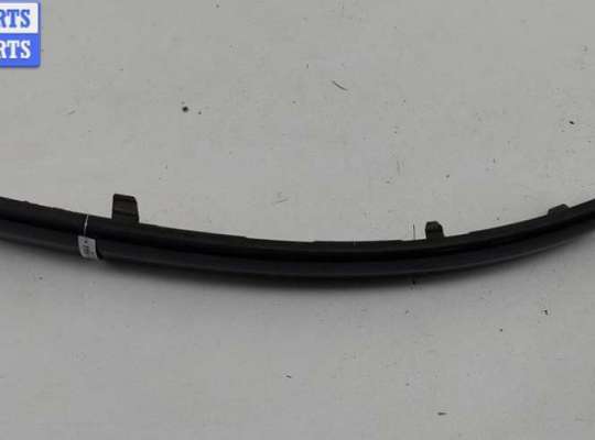 купить Молдинг бампера переднего на BMW 1 E81/E87 (2004-2012)