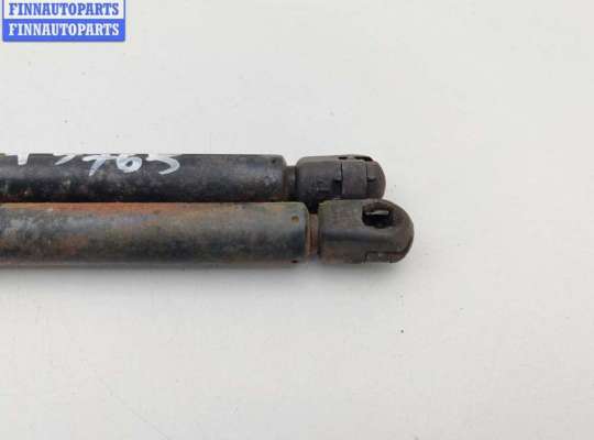 купить Амортизатор крышки (двери) багажника на Audi A8 D2 (1994-2002)