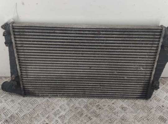 купить Радиатор интеркулера на Audi A6 C5 (1997-2005)