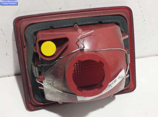 Фонарь габаритный в бампер на Peugeot 407