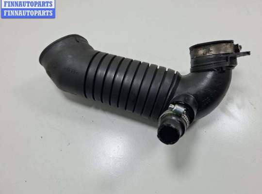 купить Патрубок воздушного фильтра на Volkswagen Passat B5+ (GP)