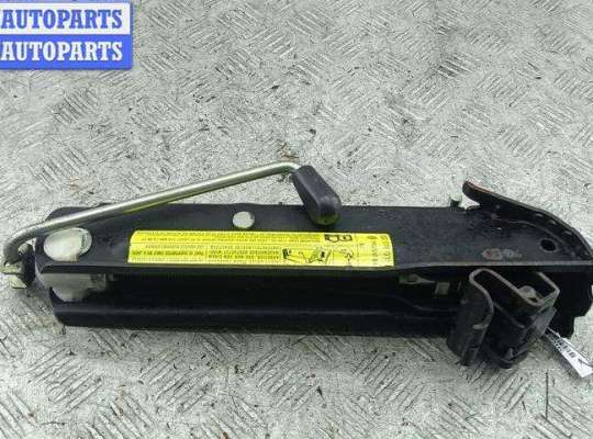 купить Домкрат на Volkswagen Passat B6