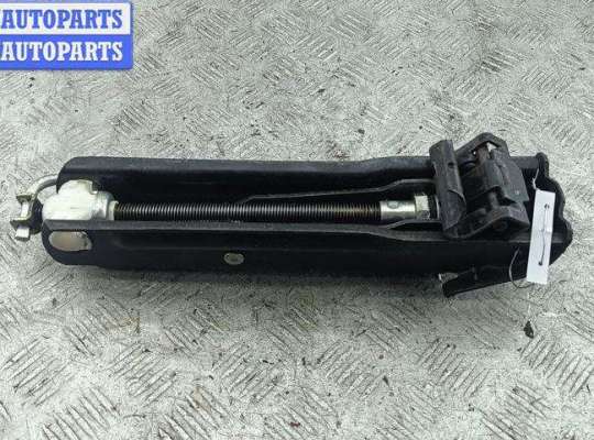 купить Домкрат на Volkswagen Passat B6