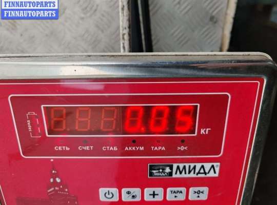 купить Молдинг двери задней левой на Volkswagen Passat B5+ (GP)