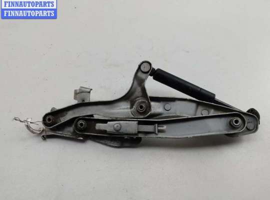 Купить Петля капота правая на Mercedes C-Class W202 (1993-2000) Петля капота правая MB1683235 на Mercedes C-Class W202 (1993-2000)