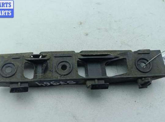 купить Кронштейн бампера переднего на Volkswagen Passat B6