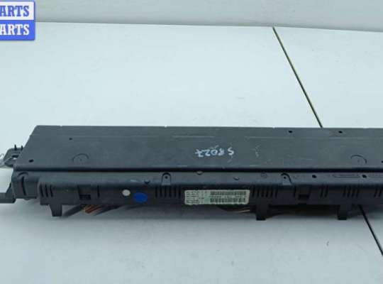 купить Щиток приборный (панель приборов) на Renault Scenic II (2003-2009)