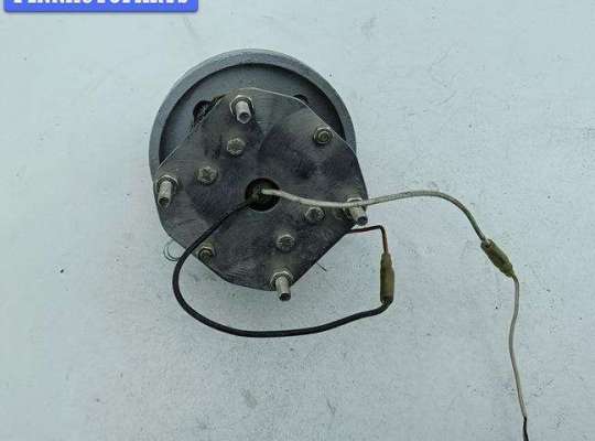 купить Фара противотуманная правая на Chrysler Voyager (2001-2007)