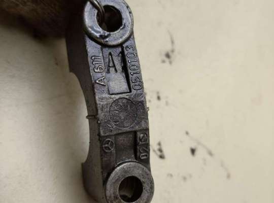 купить Постель распредвала (бугель) на Mercedes Vito-2 / Viano W639 (2003-2014)