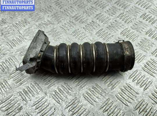 Патрубок интеркулера OP2383775 на Opel Astra H (2004-2009)