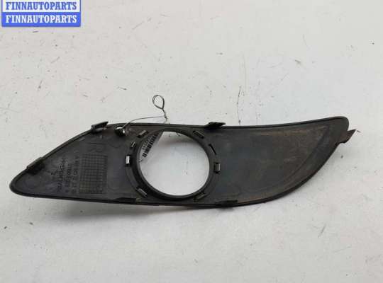 купить Рамка фары противотуманной правой на Mercedes B-Class W245 (2005-2011)