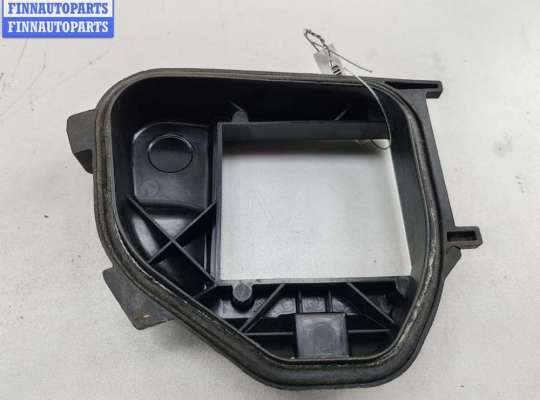 купить Крышка (заглушка) задняя фары левой на Volkswagen Passat B6