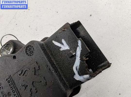 купить Датчик положения подвески на Peugeot 607