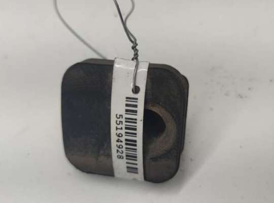 купить Кронштейн радиатора на Audi A6 C5 (1997-2005)