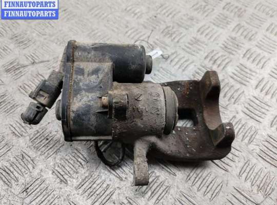 Суппорт задний правый VG2668490 на Volkswagen Passat B6