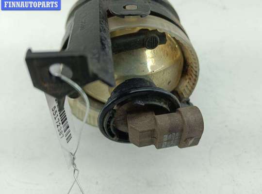 купить Фара противотуманная правая на Volkswagen Caddy (2004-2010)