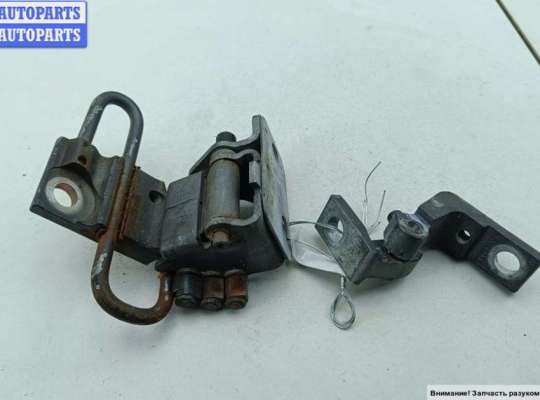 купить Петля двери передней левой на Audi A6 C5 (1997-2005)