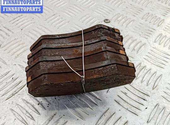 Купить Колодки тормозные передние на Volkswagen Passat B4 Колодки тормозные передние VG2744456 на Volkswagen Passat B4