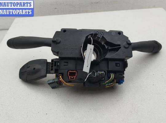 купить Переключатель подрулевой (стрекоза) на Peugeot 307