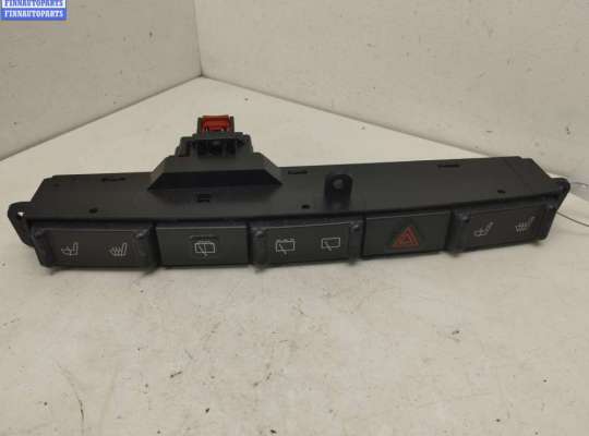 купить Кнопка аварийной сигнализации (аварийки) на Chrysler Voyager (2001-2007)