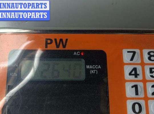 Фара передняя на Mercedes-Benz C (W203)