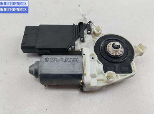 купить Моторчик стеклоподъемника передний левый на Volkswagen Golf-4