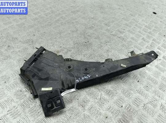 купить Кронштейн бампера переднего на Audi Q7 4L (2005-2015)