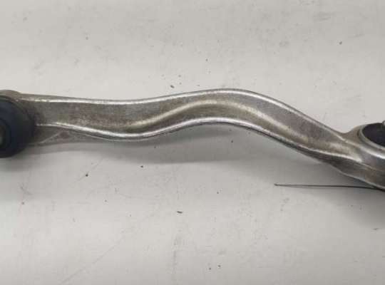 Рычаг подвески на Audi A6 (C5)