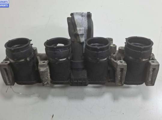 купить Рампа (рейка) топливная на Audi A4 B6 (2001-2004)