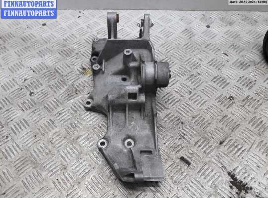 купить Кронштейн компрессора кондиционера на Volkswagen Passat B5