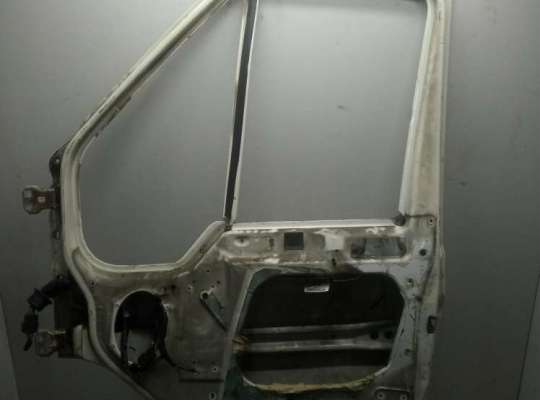 купить Дверь боковая передняя правая на Ford Transit (2000-2006)