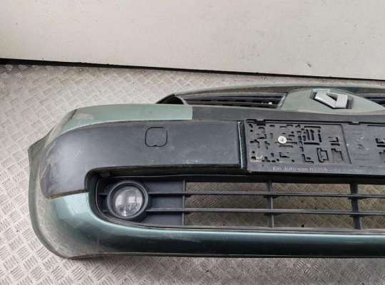 купить Бампер передний на Renault Scenic II (2003-2009)