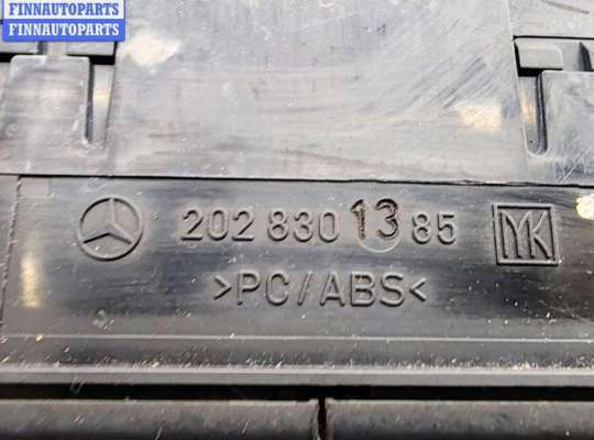 купить Переключатель отопителя на Mercedes C-Class W202 (1993-2000)